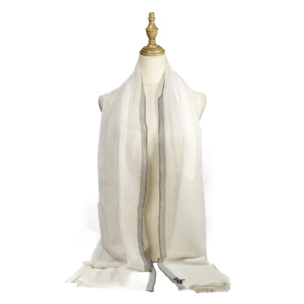Ivory Edge Shawl